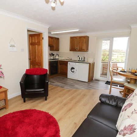 Bodegri Cottage Llanfflewyn Экстерьер фото